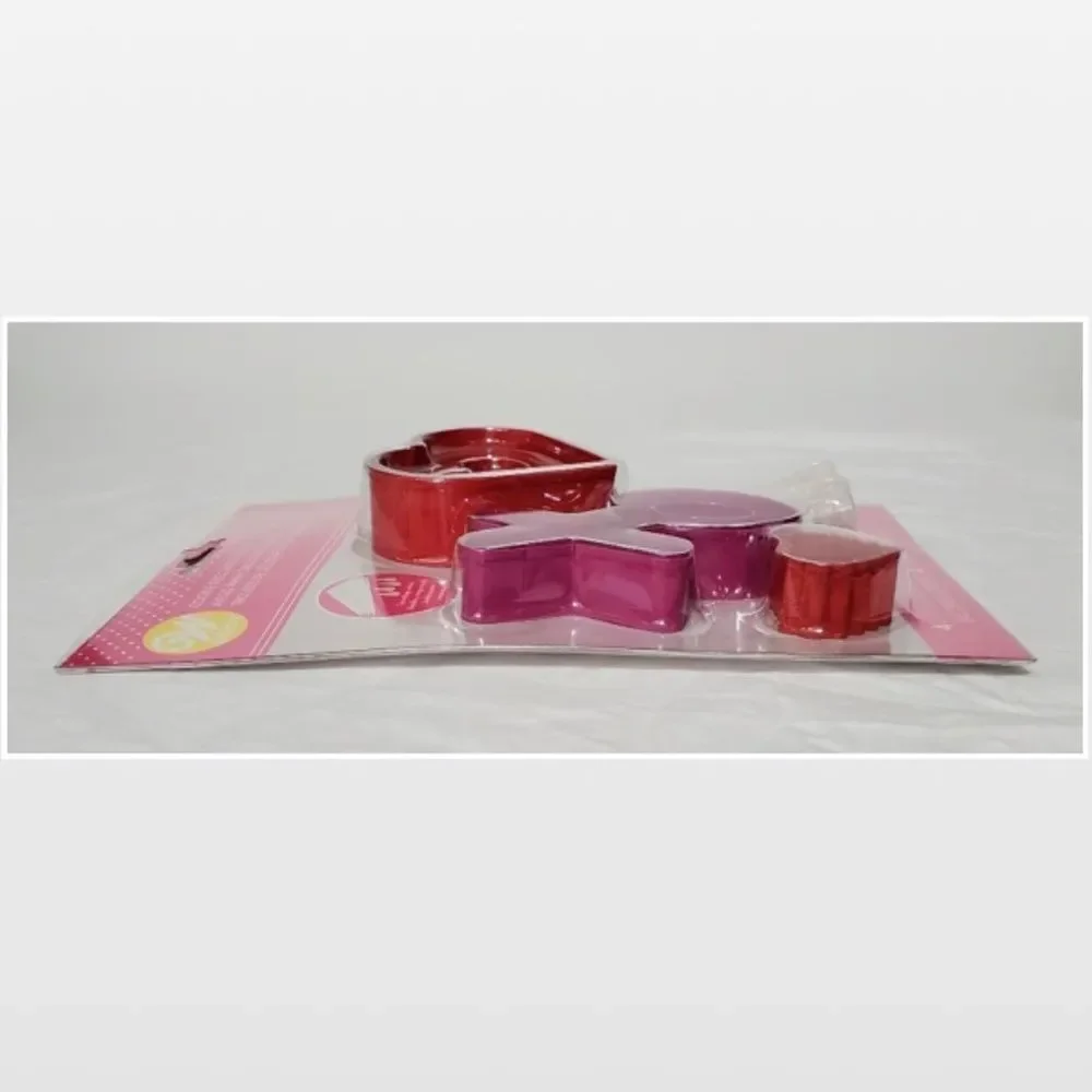New Cookie Decorating Hearts & XO 12 Piece Kit
